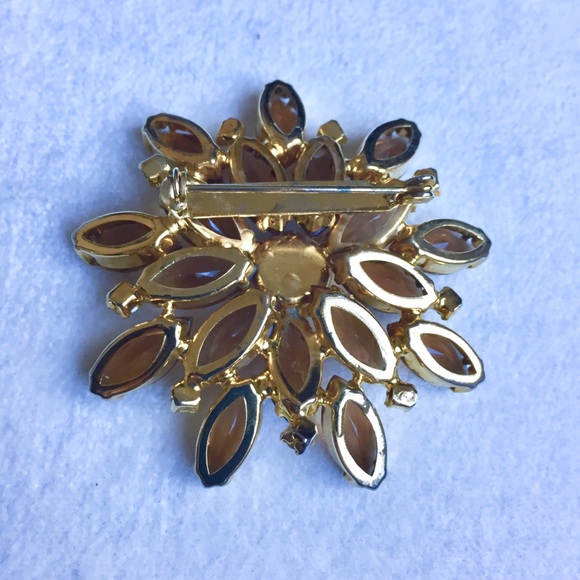 Vintage D & E Juliana unsigned Demi Parure Topaz - Picture 3 of 8